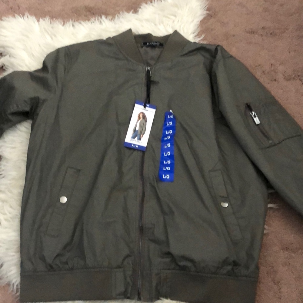 Bomber jacket